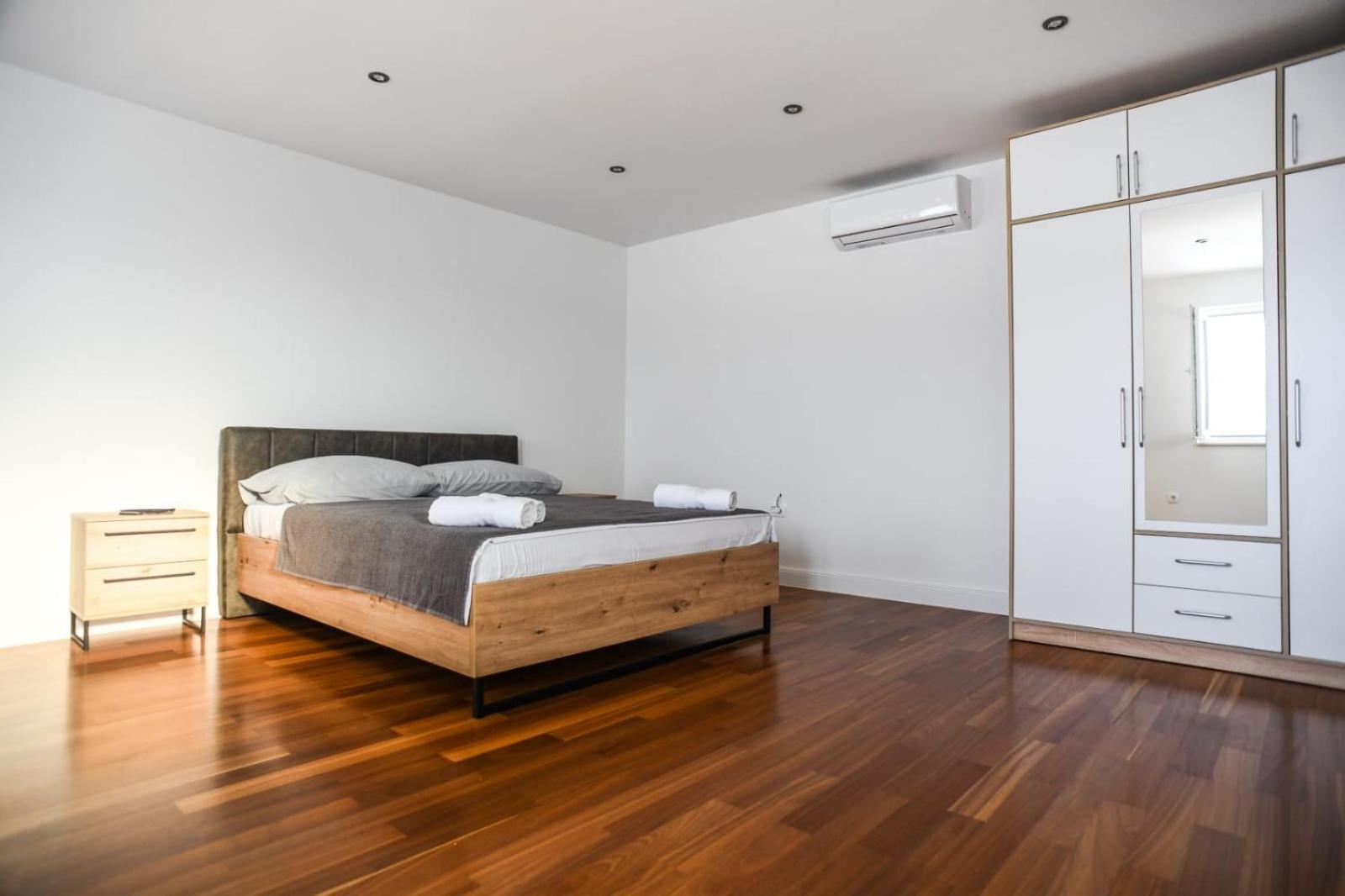 Boutique Hotel Tomic ロプド エクステリア 写真