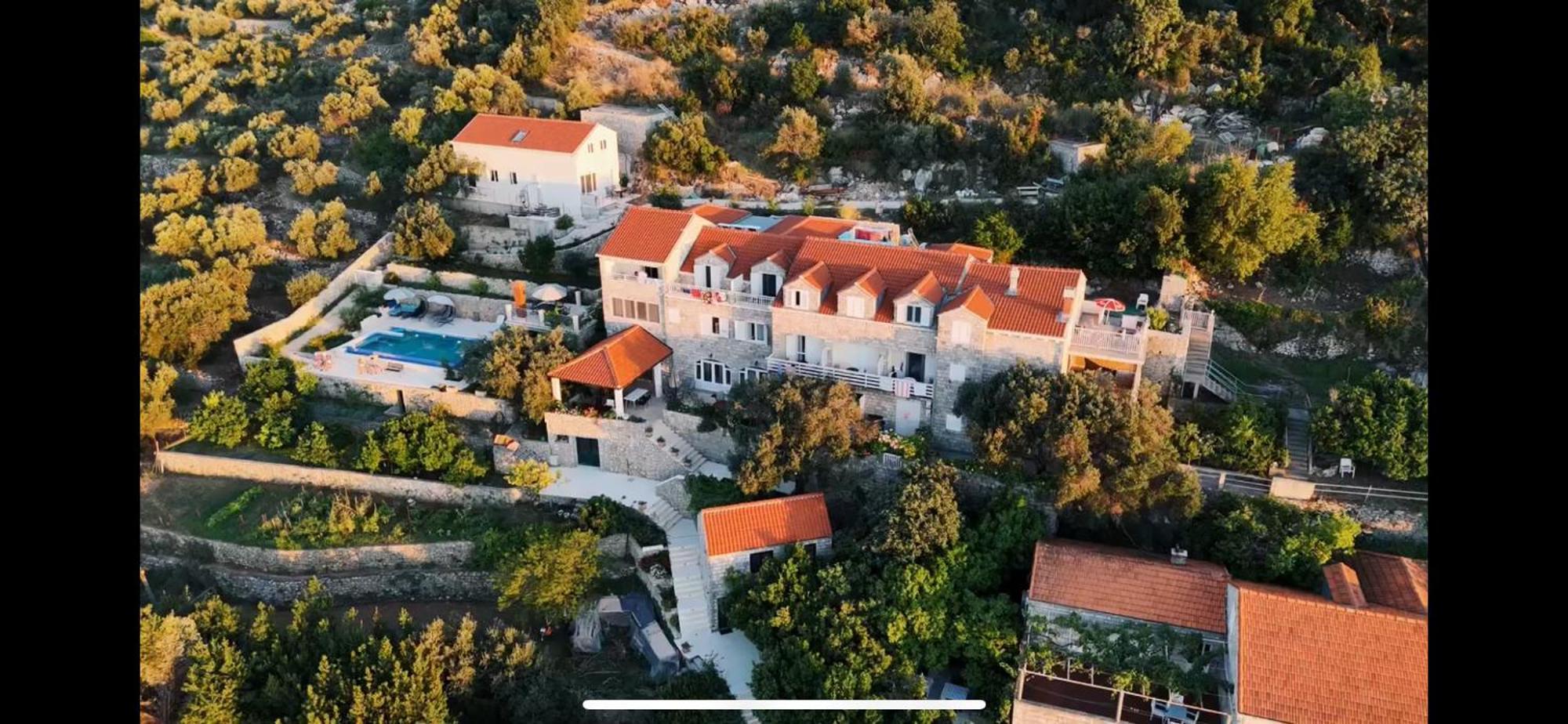Boutique Hotel Tomic ロプド エクステリア 写真
